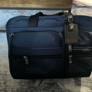 TUMI Navy Blue Expandable Organizer Laptop Brief Men's Bag
